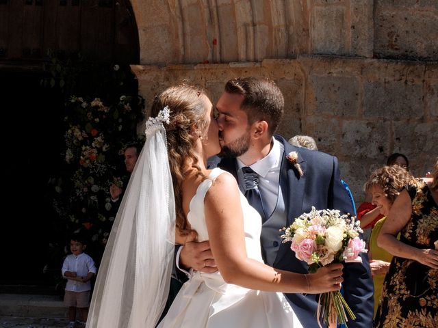 La boda de Jesús y Sandra en San Bernardo, Valladolid 14