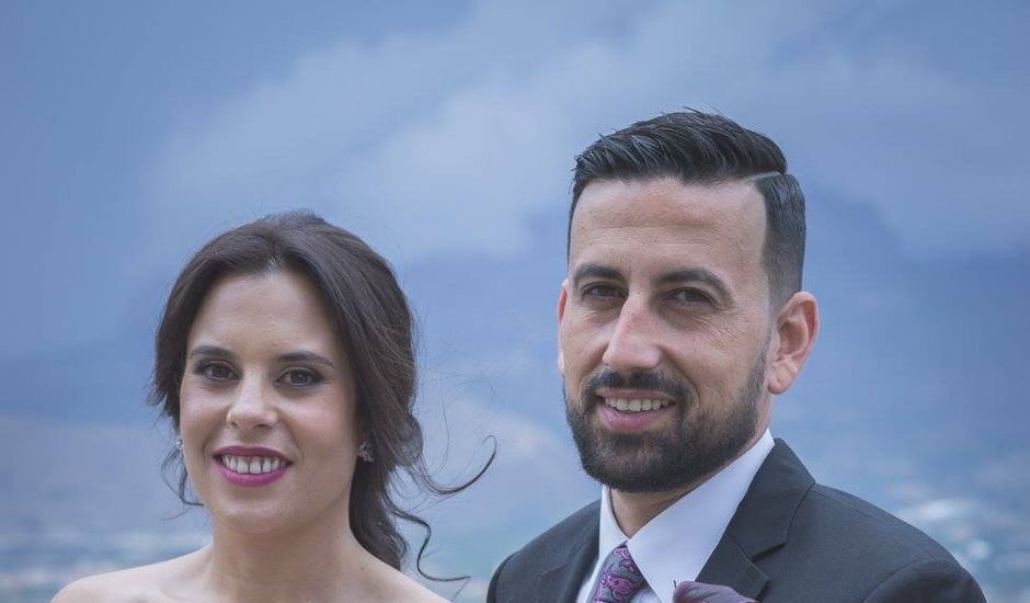 La boda de Emilio y Drucilla en Benidorm, Alicante