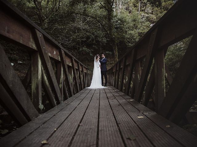 La boda de Samuel  y Raquel  en Santiago De Compostela, A Coruña 2