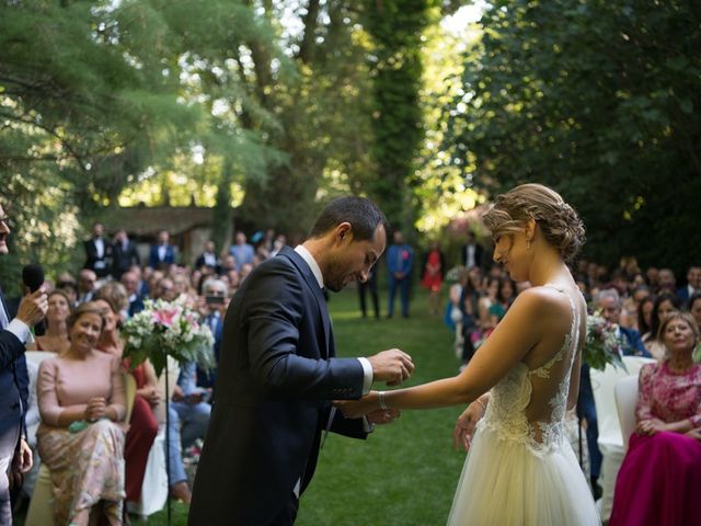 La boda de Raquel y Víctor en Villanubla, Valladolid 26