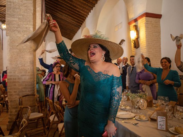 La boda de Rafa y Lorena en Bollullos De La Mitacion, Sevilla 34