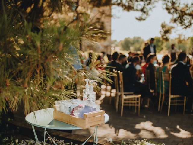 La boda de Miguel Ángel  y Laura en León, León 15