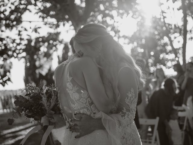 La boda de Nuria y Ana en Riba-roja De Túria, Valencia 27