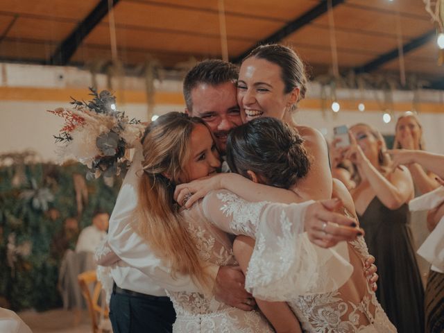 La boda de Nuria y Ana en Riba-roja De Túria, Valencia 34