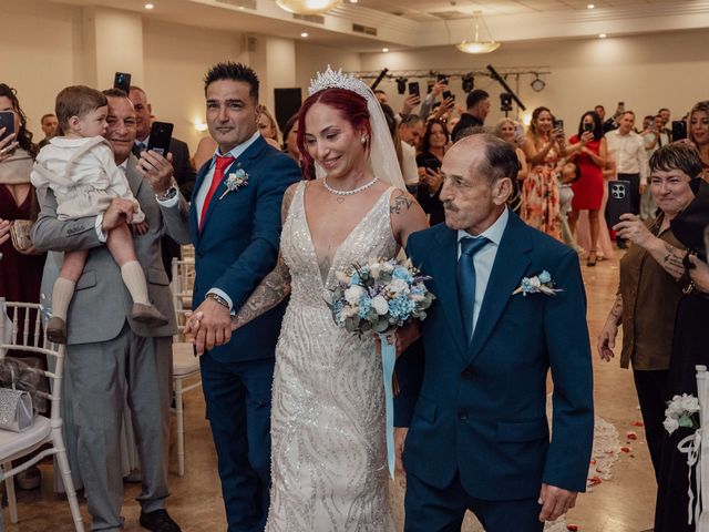La boda de Isra y Erika en Polinyà De Xúquer, Valencia 13