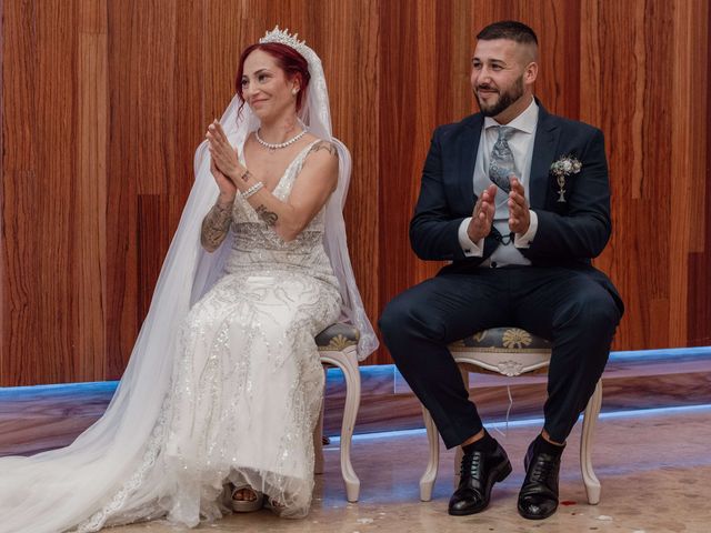 La boda de Isra y Erika en Polinyà De Xúquer, Valencia 16