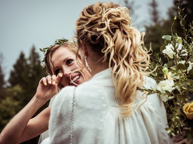 La boda de Yeroslava y Eugenie en Santander, Cantabria 40