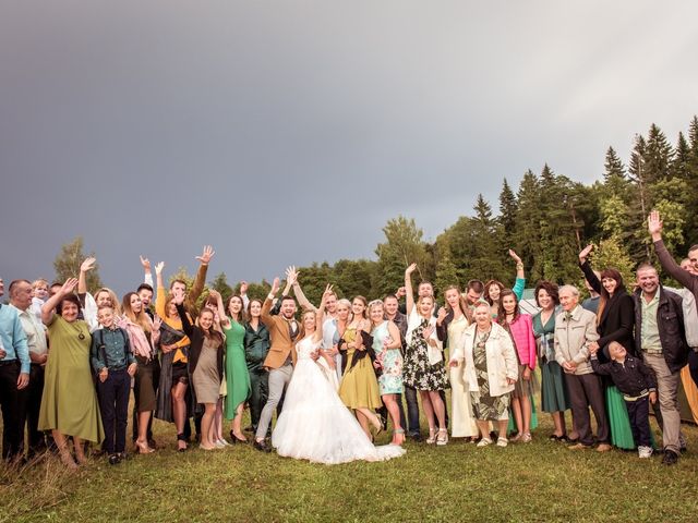 La boda de Yeroslava y Eugenie en Santander, Cantabria 47
