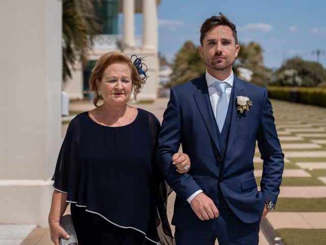 La boda de Leticia y Javier en Valencia, Valencia 55