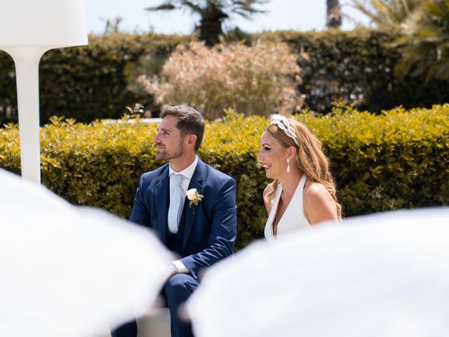 La boda de Leticia y Javier en Valencia, Valencia 67