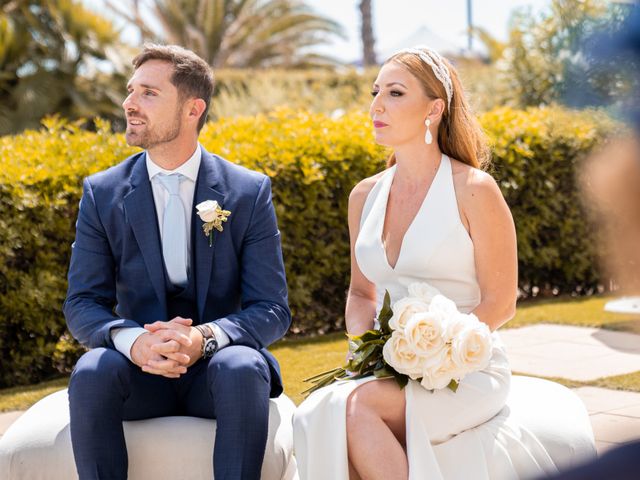 La boda de Leticia y Javier en Valencia, Valencia 73