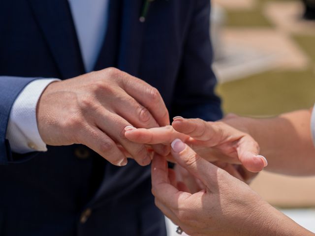 La boda de Leticia y Javier en Valencia, Valencia 98