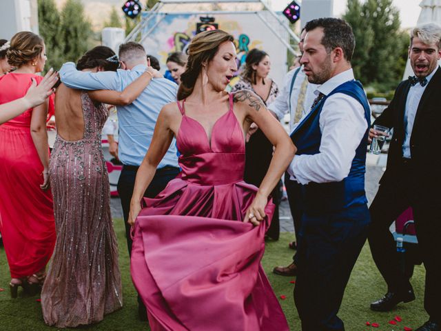 La boda de Ángel y Cristina en Valdepeñas De Jaen, Jaén 33