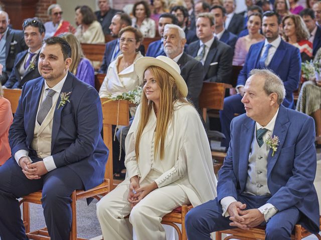 La boda de Manuel y Sara en La Manga Del Mar Menor, Murcia 40