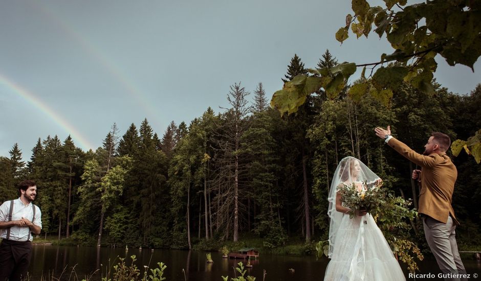 La boda de Yeroslava y Eugenie en Santander, Cantabria