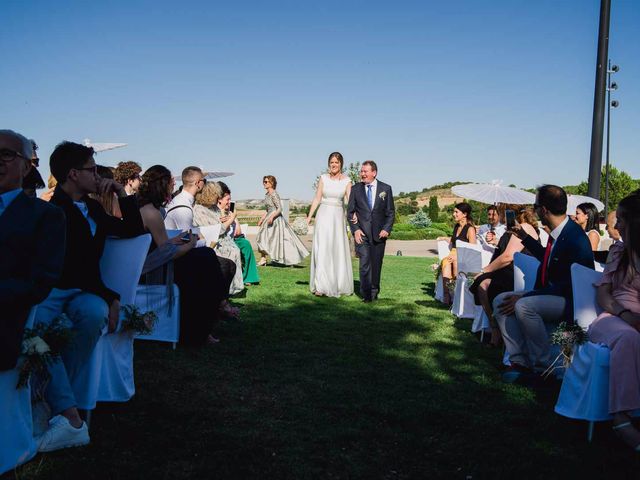 La boda de Fran y Dana en Castrillo De Duero, Valladolid 27