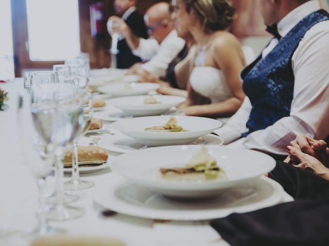 La boda de Javi y Laura en Sabadell, Barcelona 161