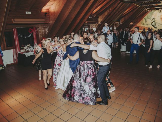 La boda de Javi y Laura en Sabadell, Barcelona 187