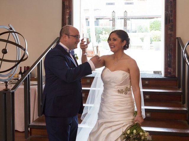 La boda de Samuel y Miguela en Madrid, Madrid 13