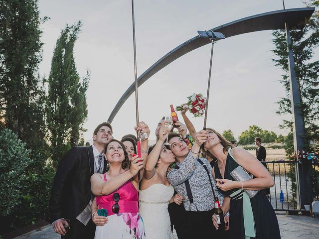 La boda de Jordi y Paula en Palau De Plegamans, Barcelona 35