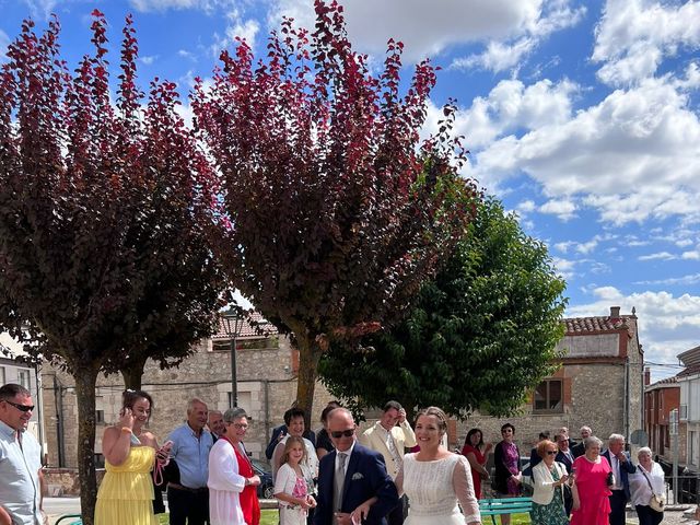 La boda de Jonatan y Paula en Burgos, Burgos 3