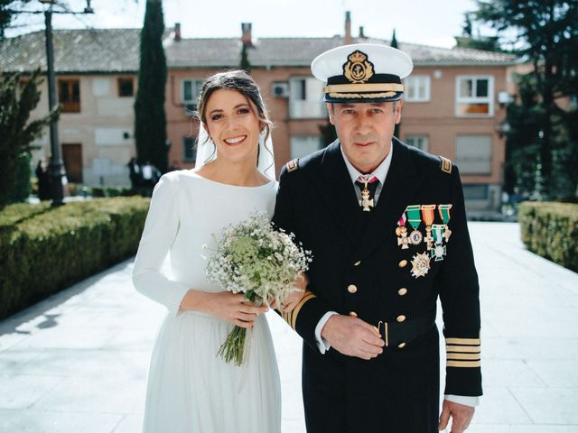 La boda de Javier  y Emma en Boadilla Del Monte, Madrid 4