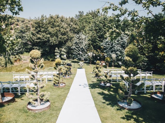 La boda de Kenan y Isabel en Sant Fost De Campsentelles, Barcelona 34