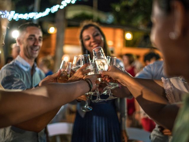 La boda de Javi y Alba en Chiclana De La Frontera, Cádiz 18