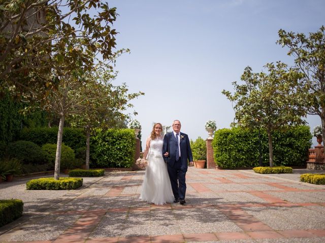 La boda de Carlos y Ester en Vilanova Del Valles, Barcelona 16