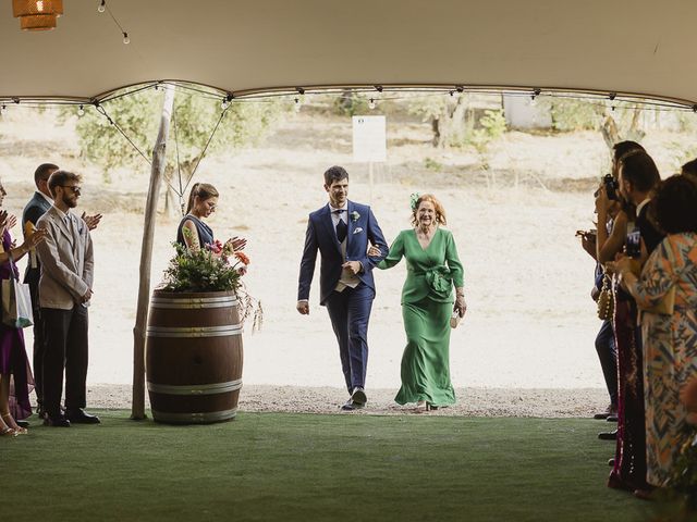 La boda de Carlos y Elisa en Chinchon, Madrid 36