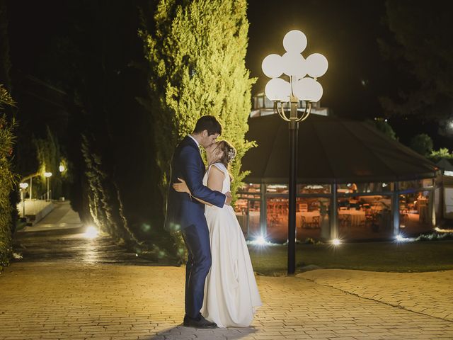 La boda de Carlos y Elisa en Chinchon, Madrid 121