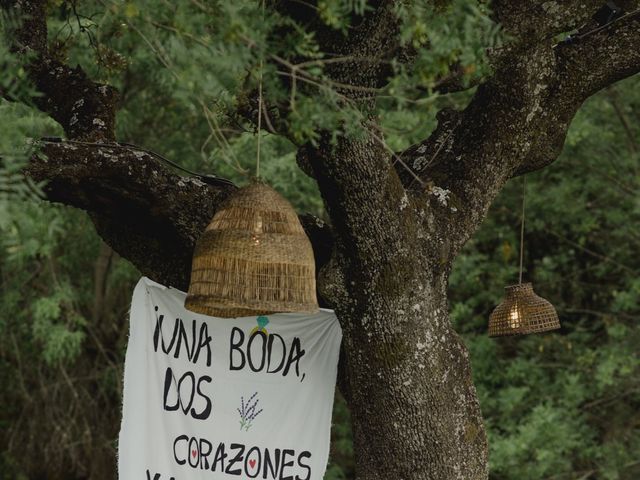 La boda de Víctor y Saray en San Lorenzo De El Escorial, Madrid 30