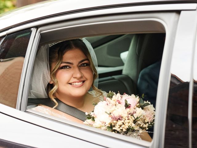 La boda de Adriá y Maitane en Fuenlabrada, Madrid 19