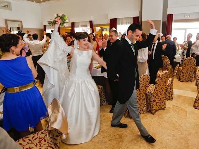 La boda de Juanmi y Lydia en Málaga, Málaga 18