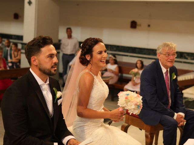 La boda de Carlos y Inma en Alhaurin De La Torre, Málaga 25