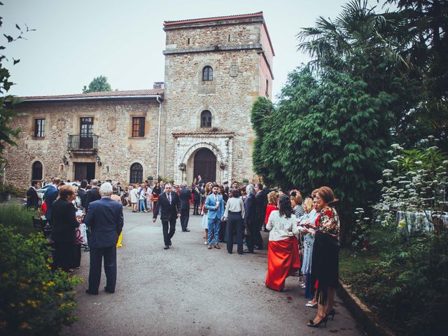 La boda de Bruno y Paloma en Villabona (Llanera), Asturias 14