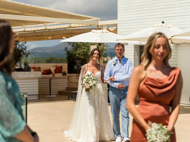 La boda de Ian y Florence en Santa Eularia Des Riu, Islas Baleares 34