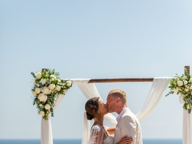 La boda de Ian y Florence en Santa Eularia Des Riu, Islas Baleares 38