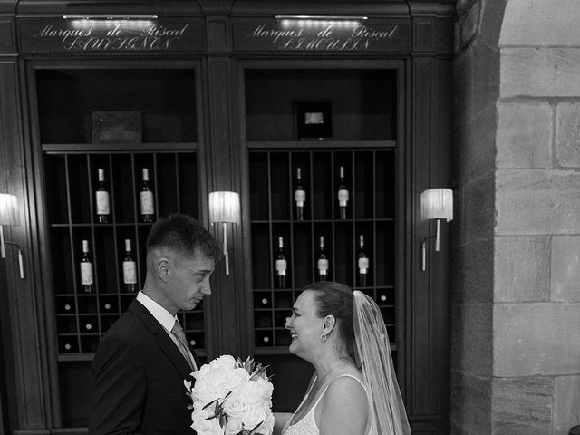 La boda de Ionut y Ioana en Elciego, Álava 10