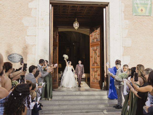La boda de Ale y Dani en Cubas De La Sagra, Madrid 96