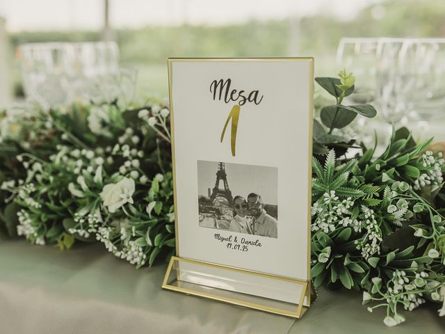 La boda de Ale y Dani en Cubas De La Sagra, Madrid 101