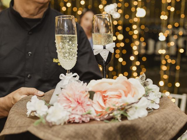 La boda de Ale y Dani en Cubas De La Sagra, Madrid 126
