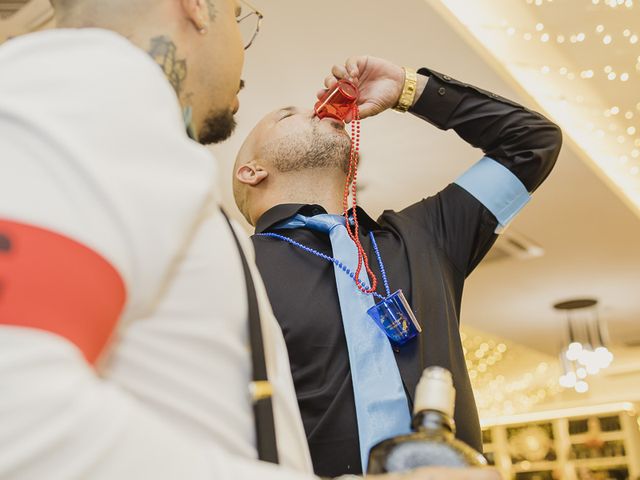La boda de Ale y Dani en Cubas De La Sagra, Madrid 132