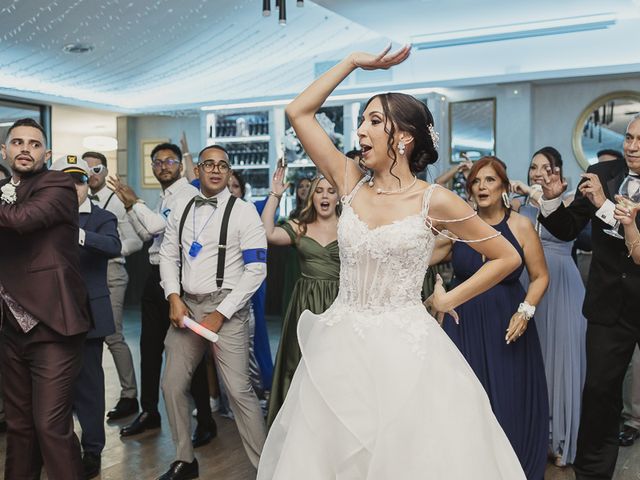 La boda de Ale y Dani en Cubas De La Sagra, Madrid 159