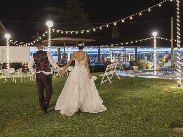 La boda de Ale y Dani en Cubas De La Sagra, Madrid 174