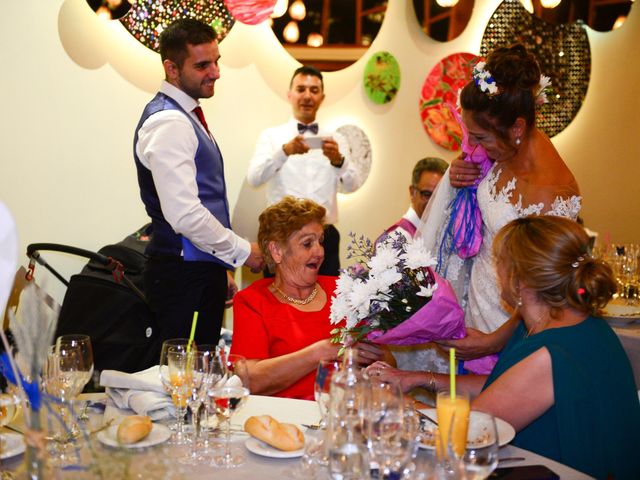 La boda de Katherinne y Eduardo en Arroyomolinos, Cáceres 51