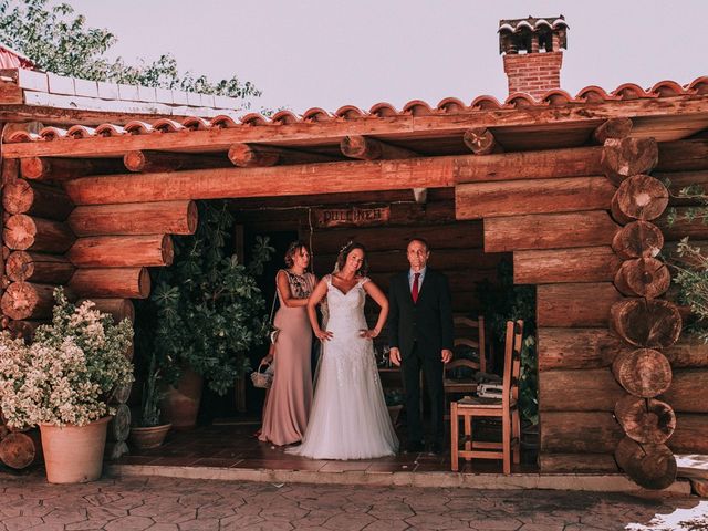 La boda de Jose y Leticia en Villarrubia De Los Ojos, Ciudad Real 91