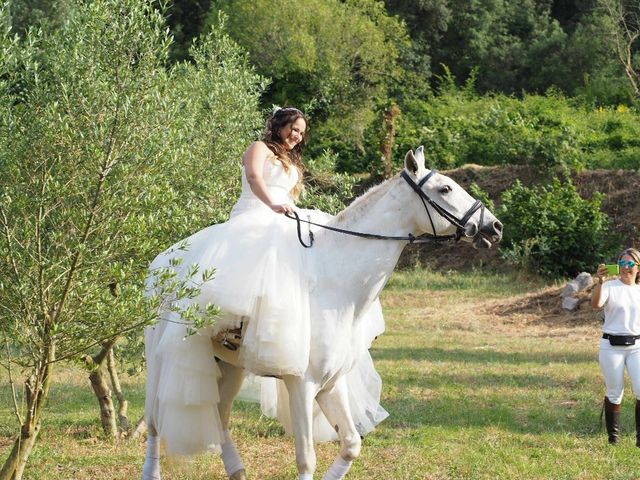 La boda de Javi y Raquel  en Sant Cugat Del Valles, Barcelona 30