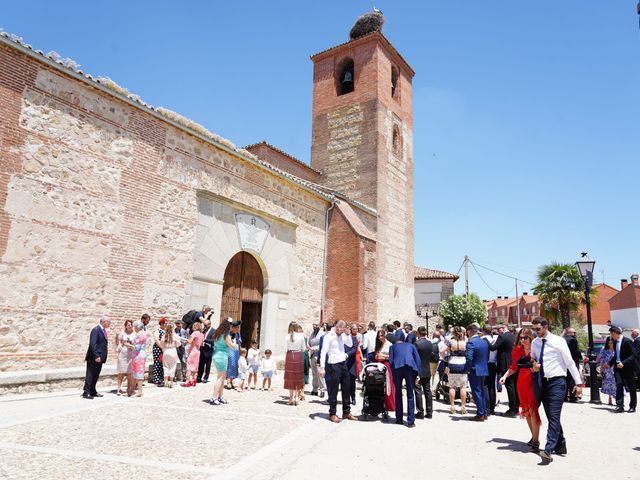 La boda de Álvaro y Laura en Valdemorillo, Madrid 31