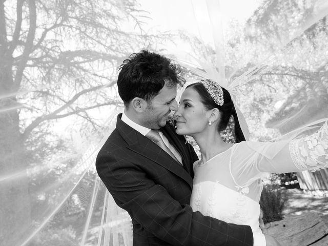 La boda de Álvaro y Laura en Valdemorillo, Madrid 42